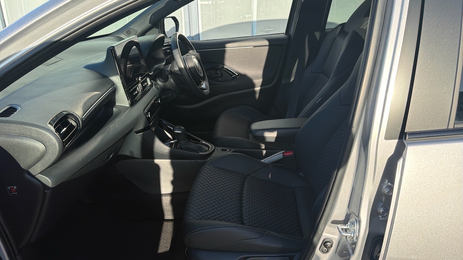 Used Toyota Yaris 2024 for sale - 76796829: Photo 10