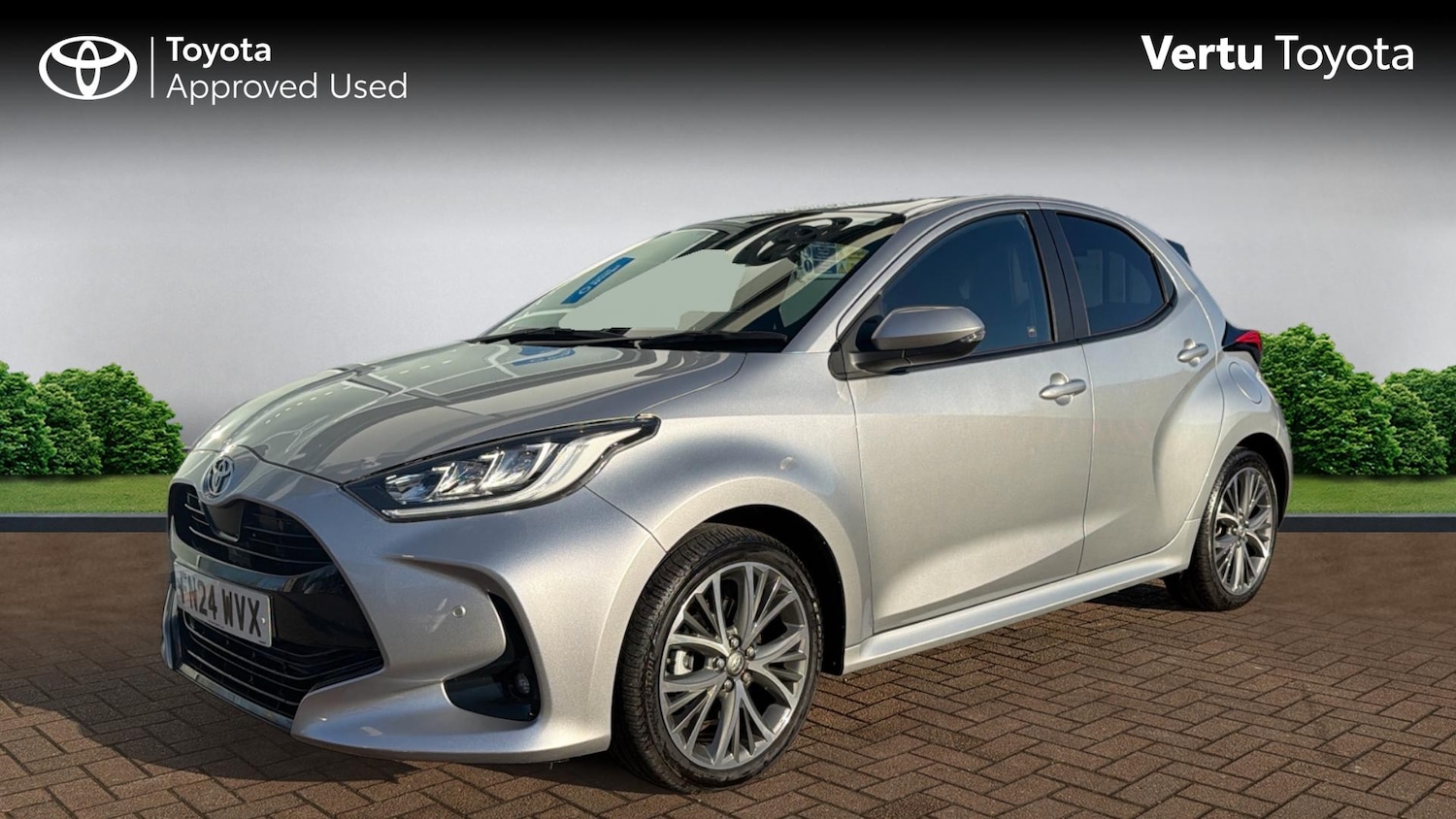 Used Toyota Yaris 2024 for sale - 76796829: Photo 3