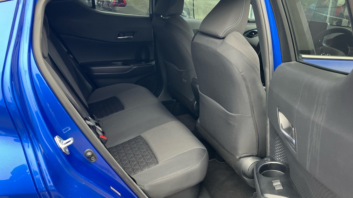 Used Toyota C-HR 2021 for sale - 76290476: Photo 12