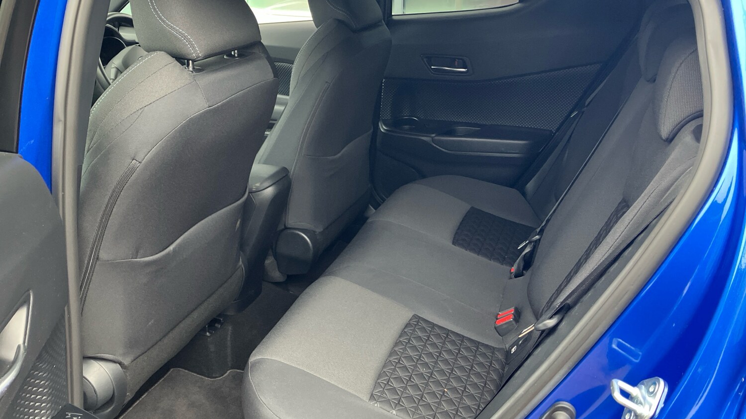 Used Toyota C-HR 2021 for sale - 76290476: Photo 13