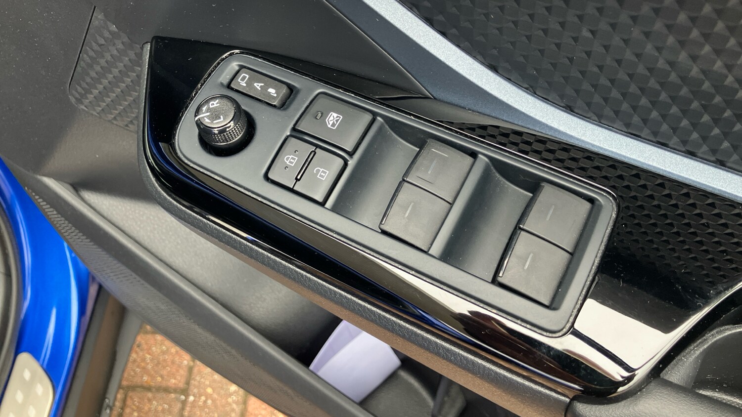 Used Toyota C-HR 2021 for sale - 76290476: Photo 26