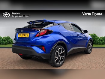 Used Toyota C-HR 2021 for sale - 76290476: Photo