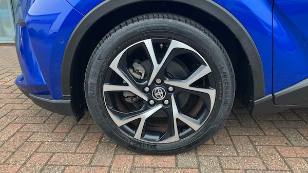 Used Toyota C-HR 2021 for sale - 76290476: Photo 32