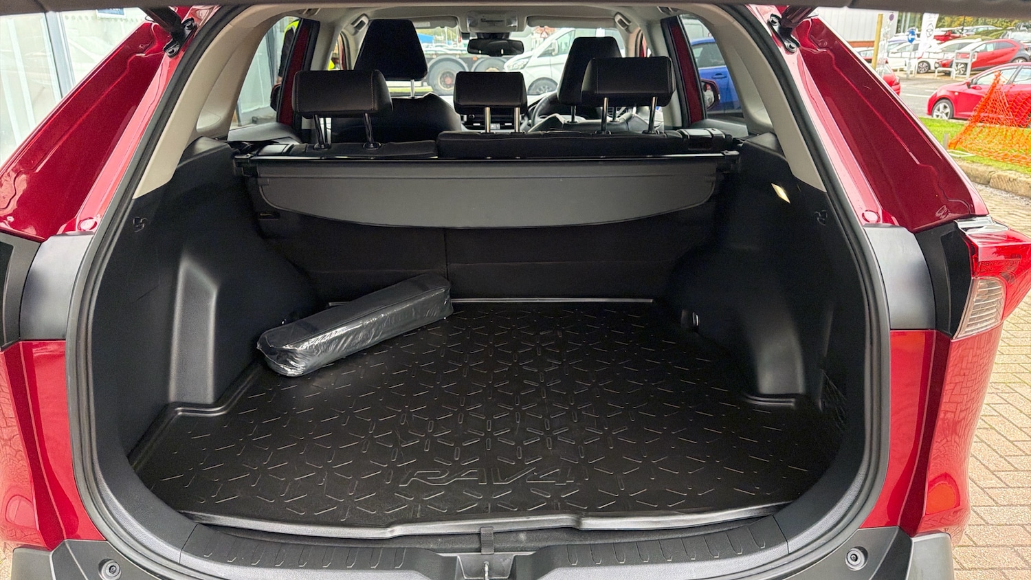 Used Toyota RAV4 2022 for sale - 76396832: Photo 14