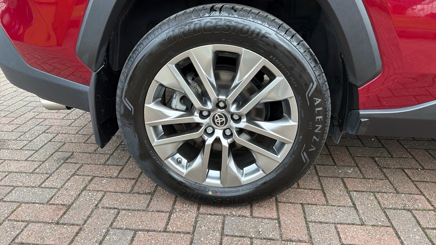 Used Toyota RAV4 2022 for sale - 76396832: Photo 32