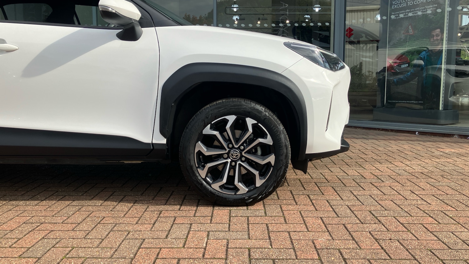 Used Toyota Yaris Cross 2024 for sale - 76144523: Photo 18