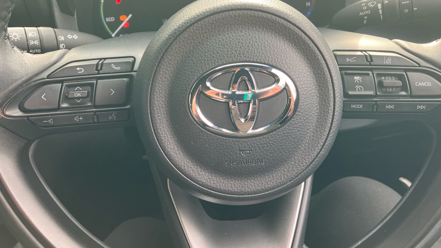 Used Toyota Yaris Cross 2024 for sale - 76144523: Photo 27