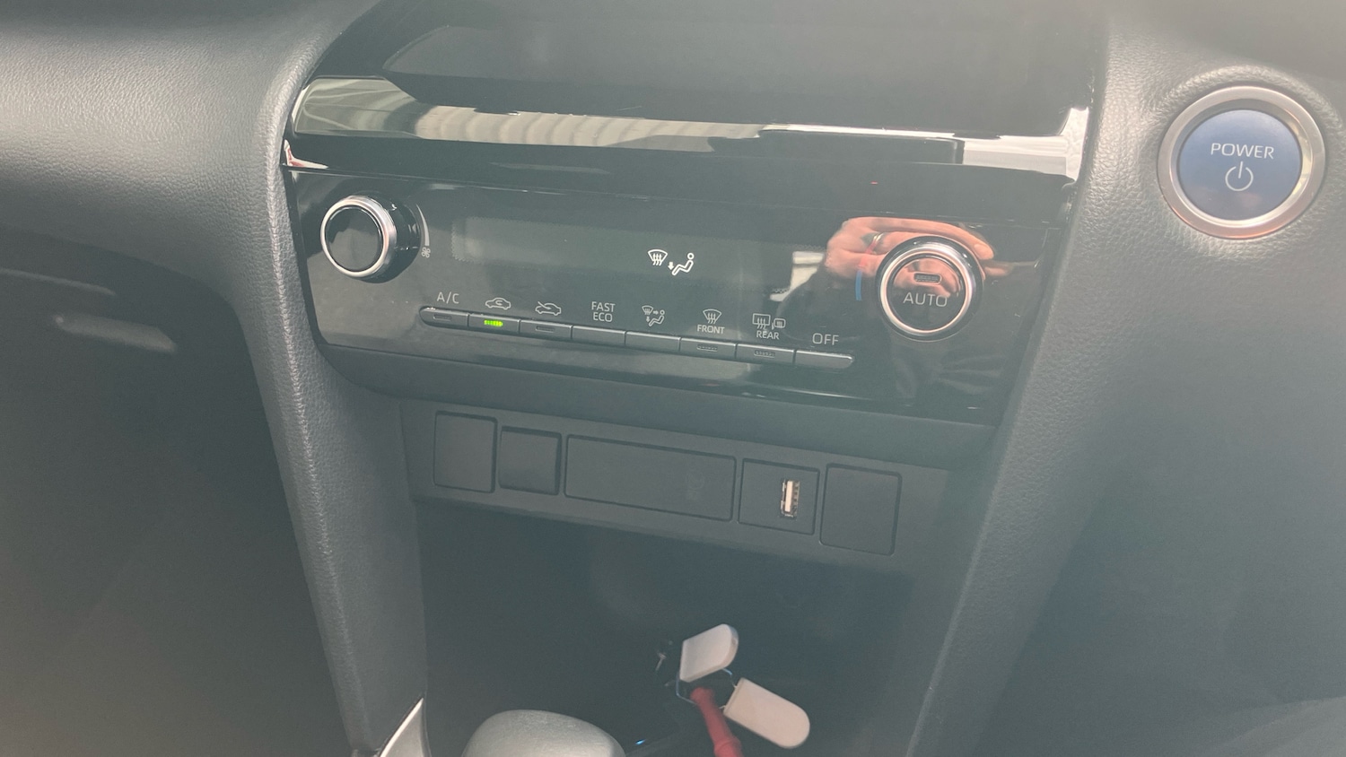 Used Toyota Yaris Cross 2024 for sale - 76144523: Photo 28