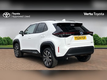 Used Toyota Yaris Cross 2024 for sale - 76144523: Photo 4