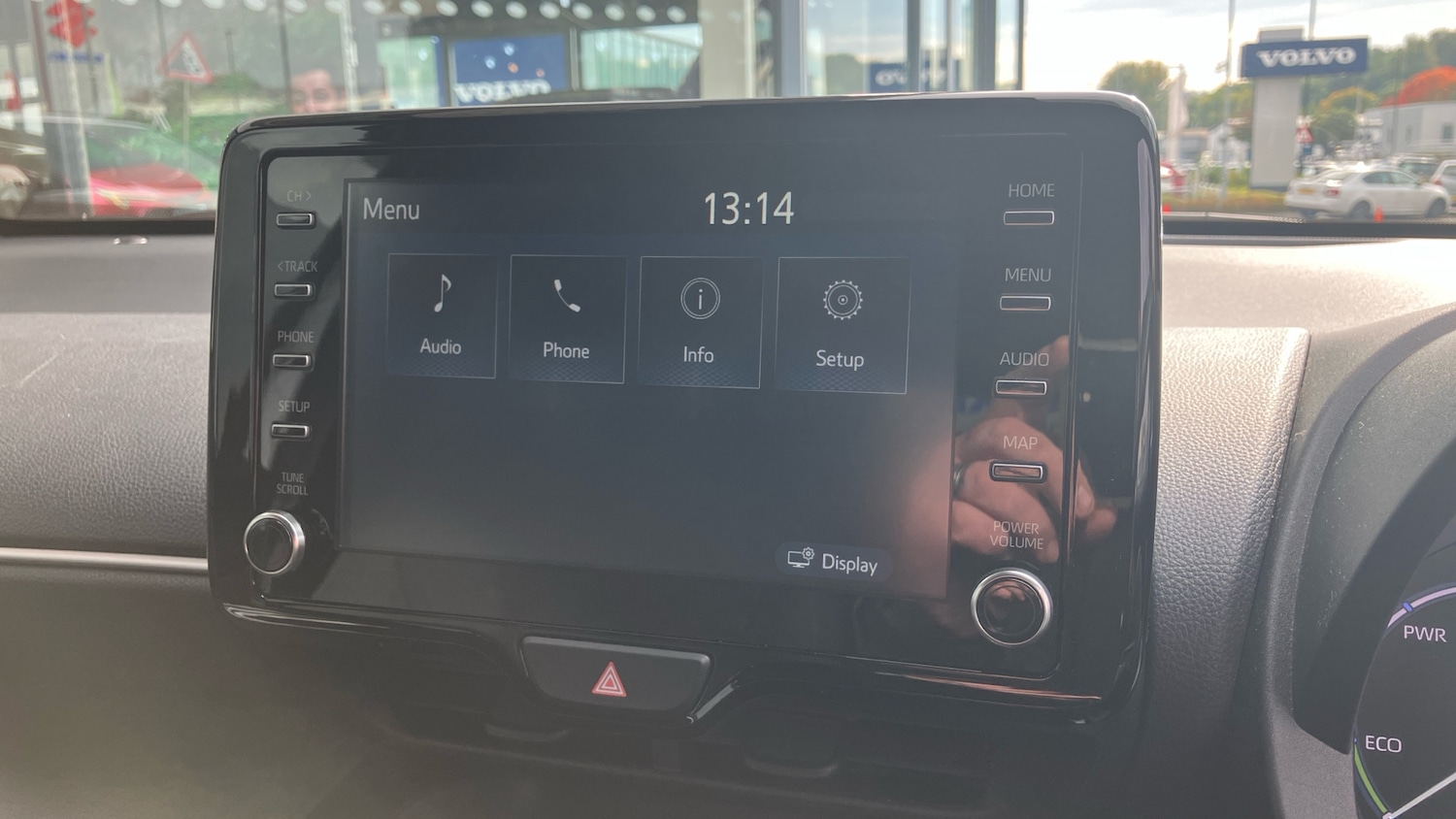 Used Toyota Yaris Cross 2024 for sale - 76144523: Photo 7