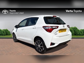 Used Toyota Yaris 2019 for sale - 78353196: Photo