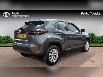 Used Toyota Yaris Cross 2023 for sale - 78814003: Photo