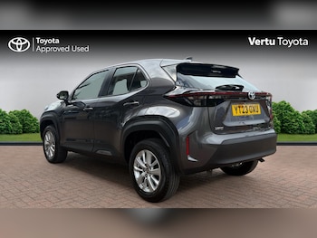 Used Toyota Yaris Cross 2023 for sale - 78814003: Photo