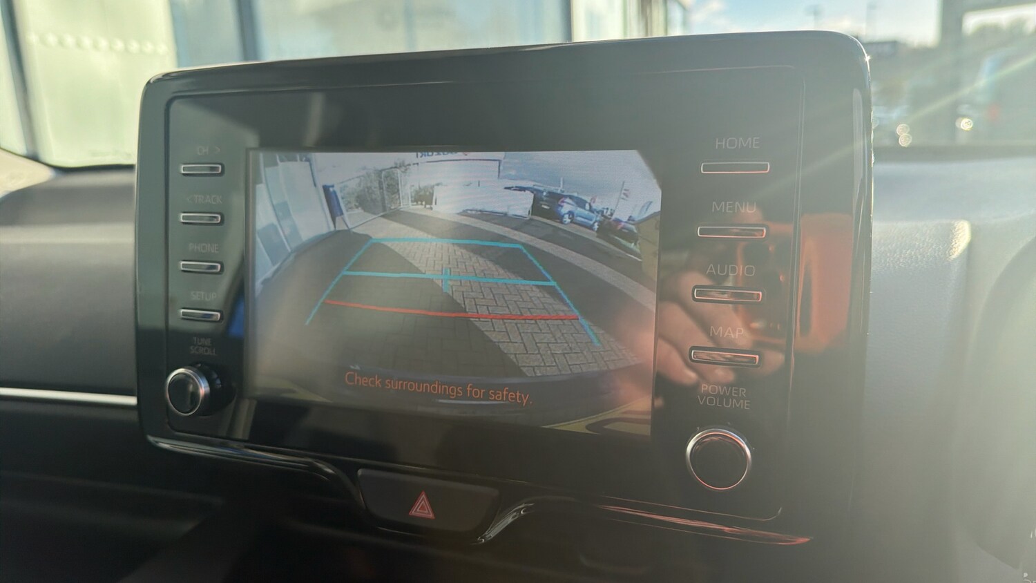 Used Toyota Yaris 2022 for sale - 76653129: Photo 24