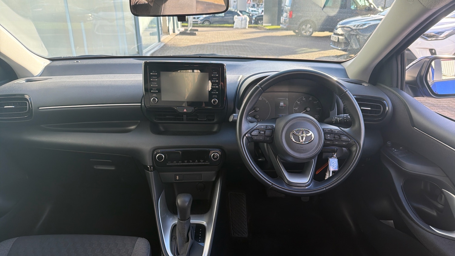 Used Toyota Yaris 2022 for sale - 76653129: Photo 5