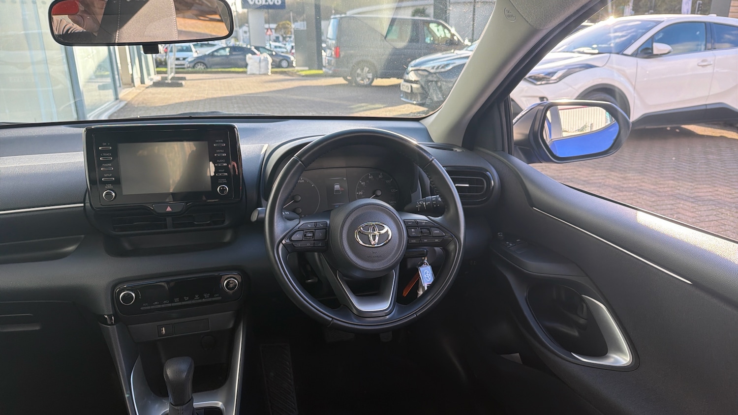 Used Toyota Yaris 2022 for sale - 76653129: Photo 6