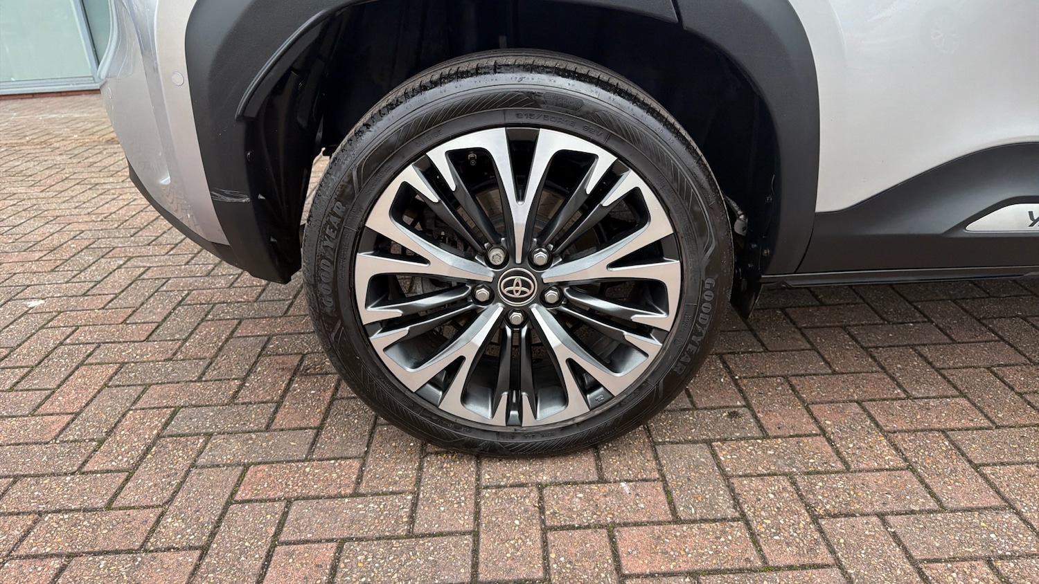 Used Toyota Yaris Cross 2023 for sale - 76639588: Photo 31