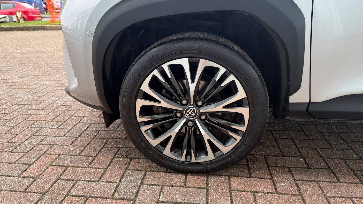 Used Toyota Yaris Cross 2023 for sale - 76639588: Photo 32