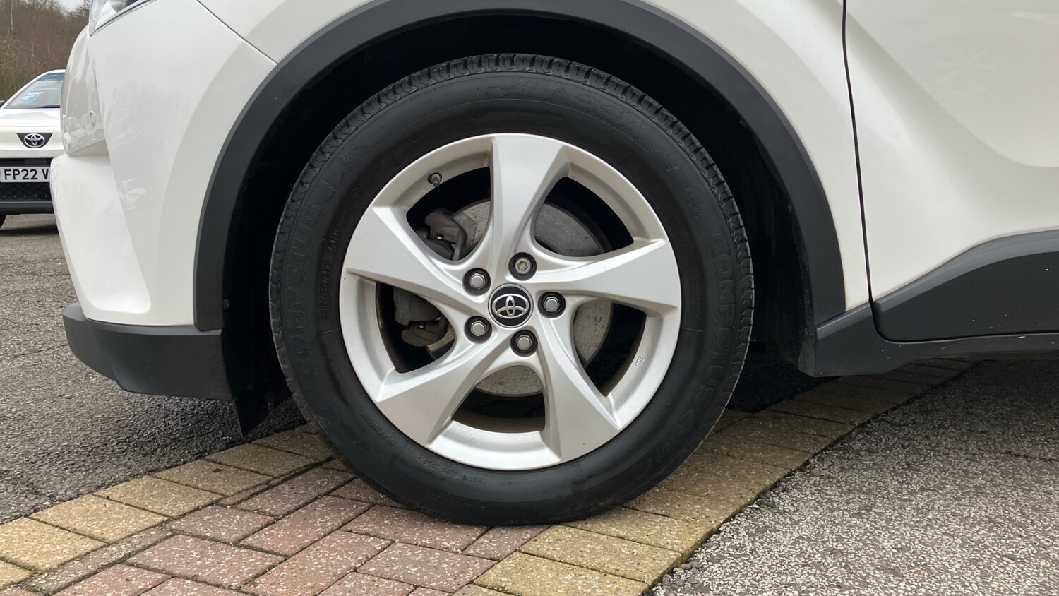 Used Toyota C-HR 2018 for sale - 77901475: Photo 18