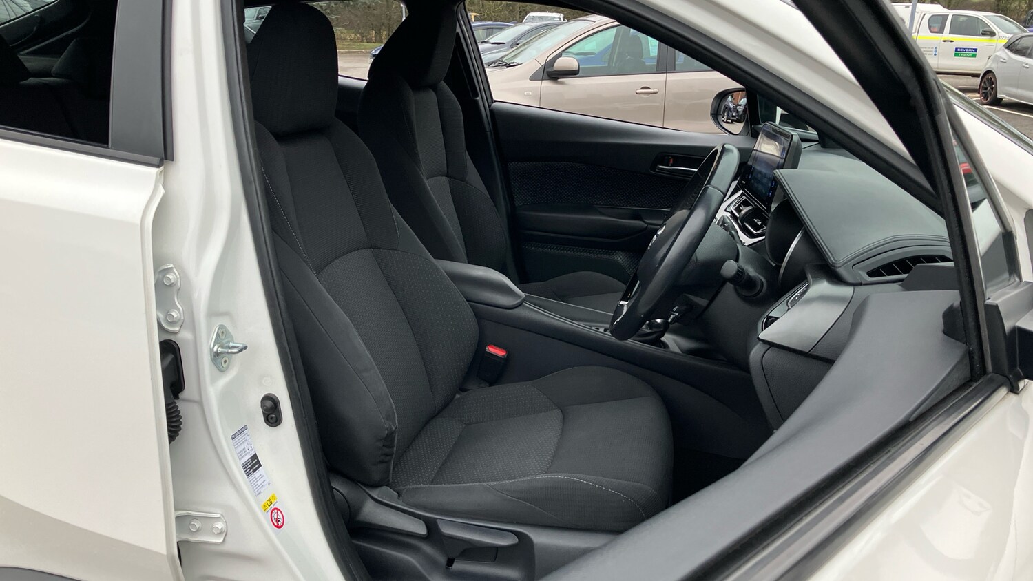 Used Toyota C-HR 2018 for sale - 77901475: Photo 39