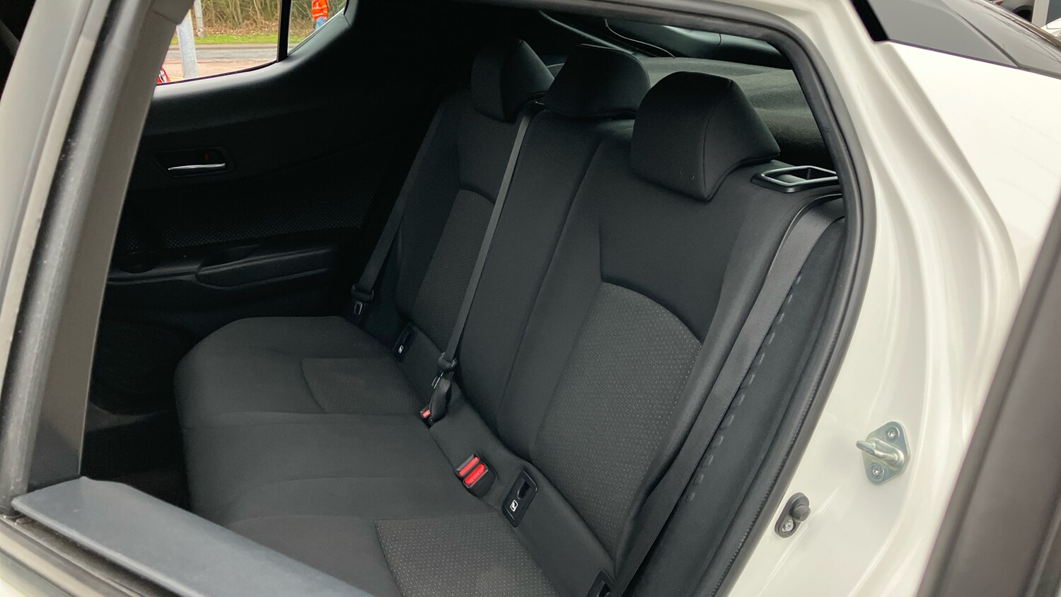 Used Toyota C-HR 2018 for sale - 77901475: Photo 42