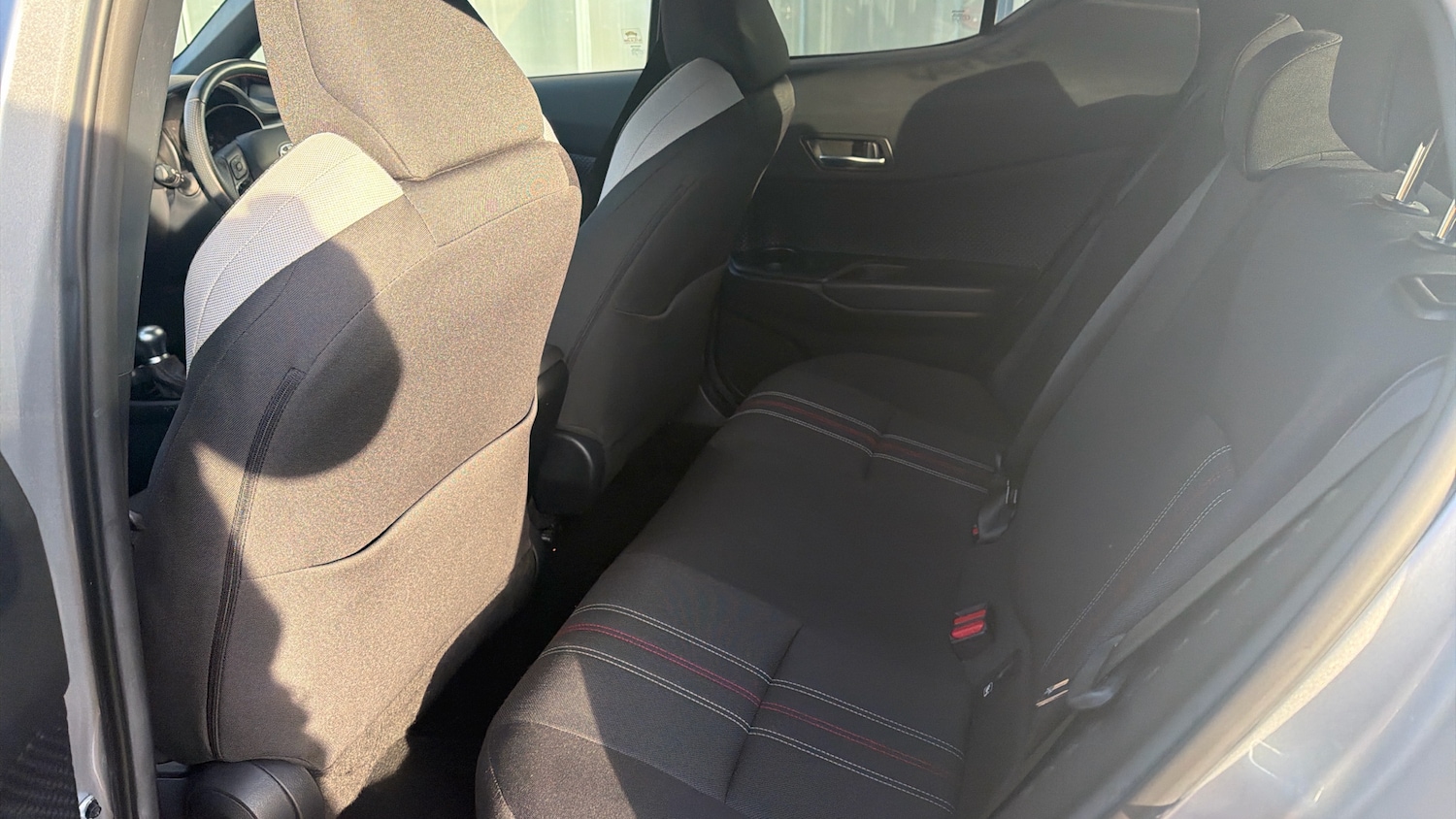 Used Toyota C-HR 2022 for sale - 76639589: Photo 13