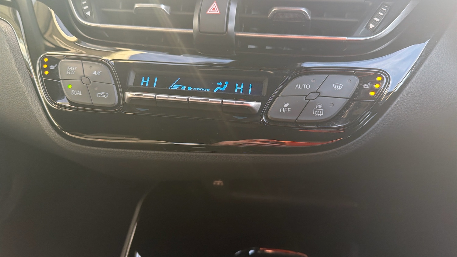 Used Toyota C-HR 2022 for sale - 76639589: Photo 30