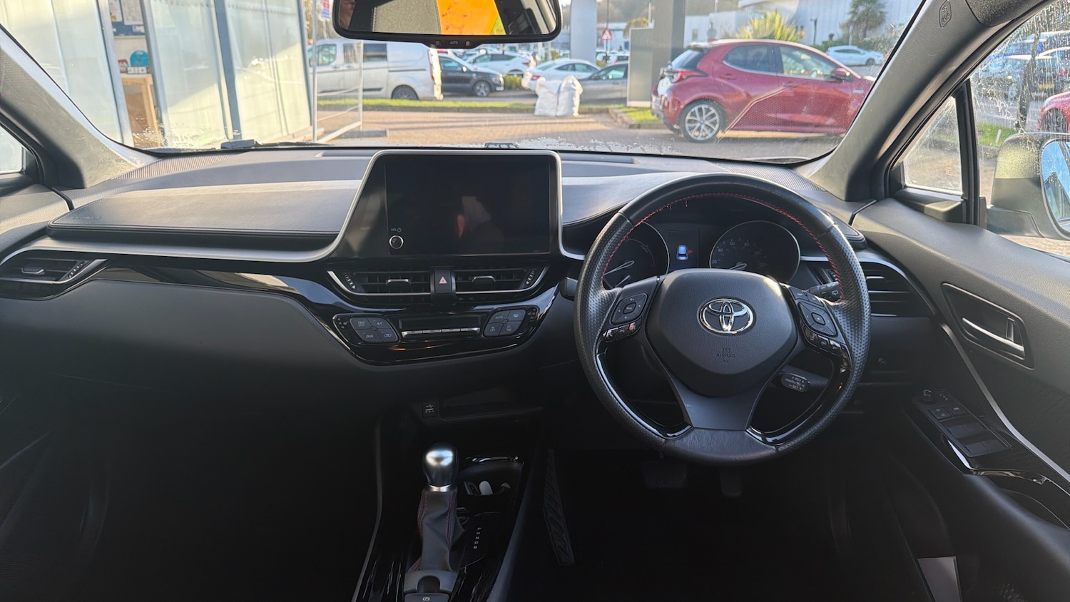 Used Toyota C-HR 2022 for sale - 76639589: Photo 5