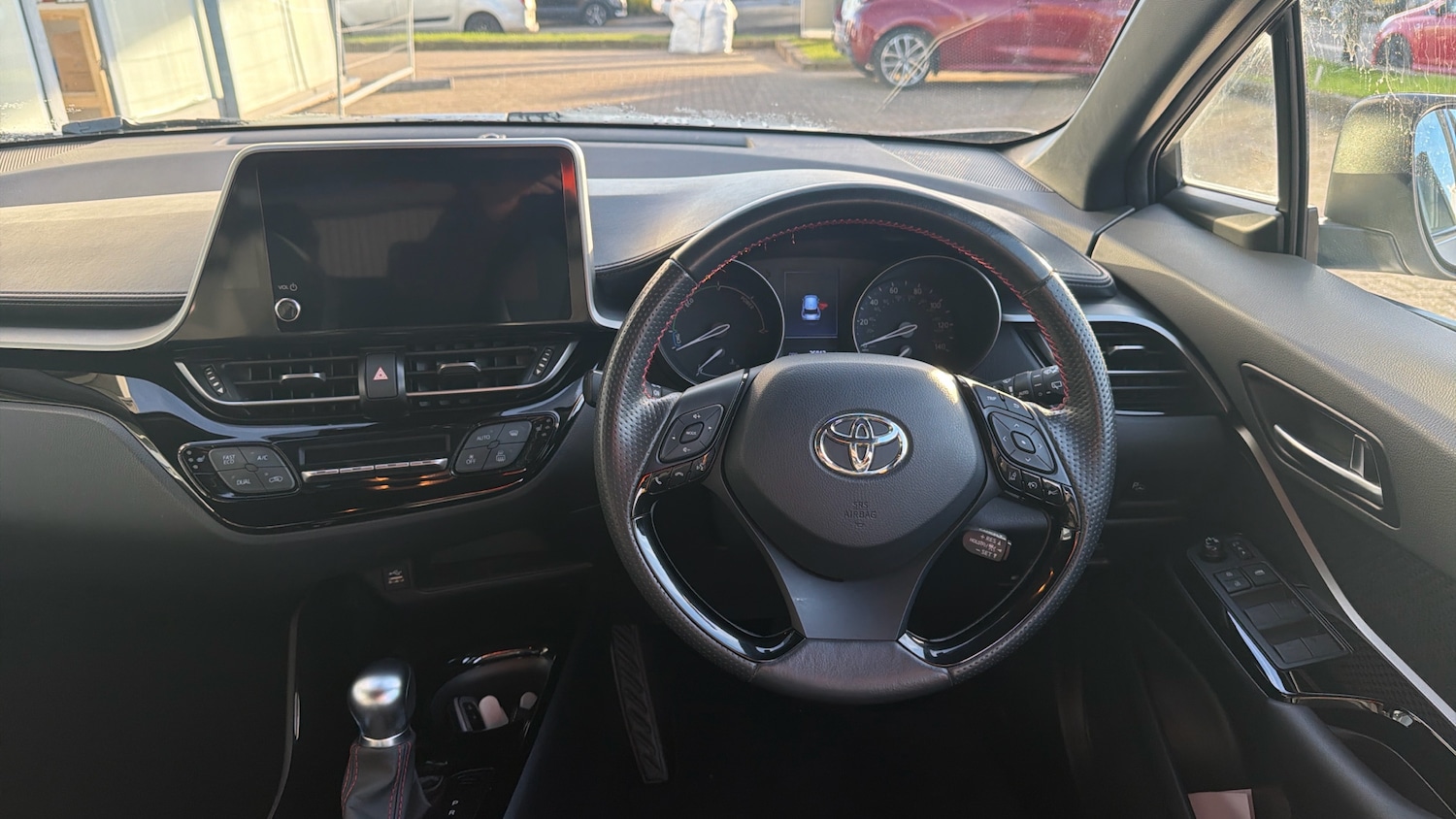 Used Toyota C-HR 2022 for sale - 76639589: Photo 8