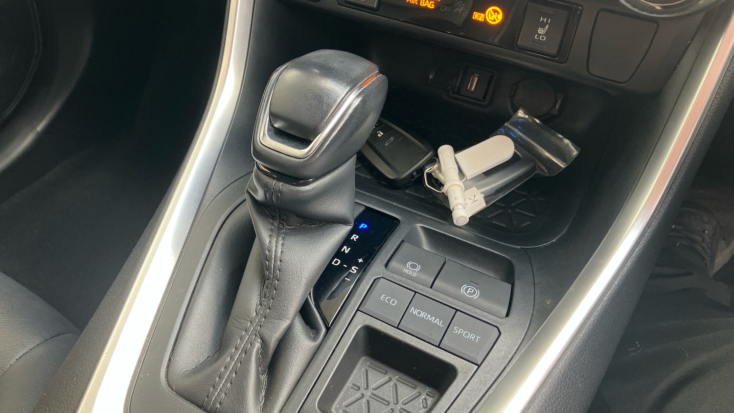 Used Toyota RAV4 2021 for sale - 76430734: Photo 32