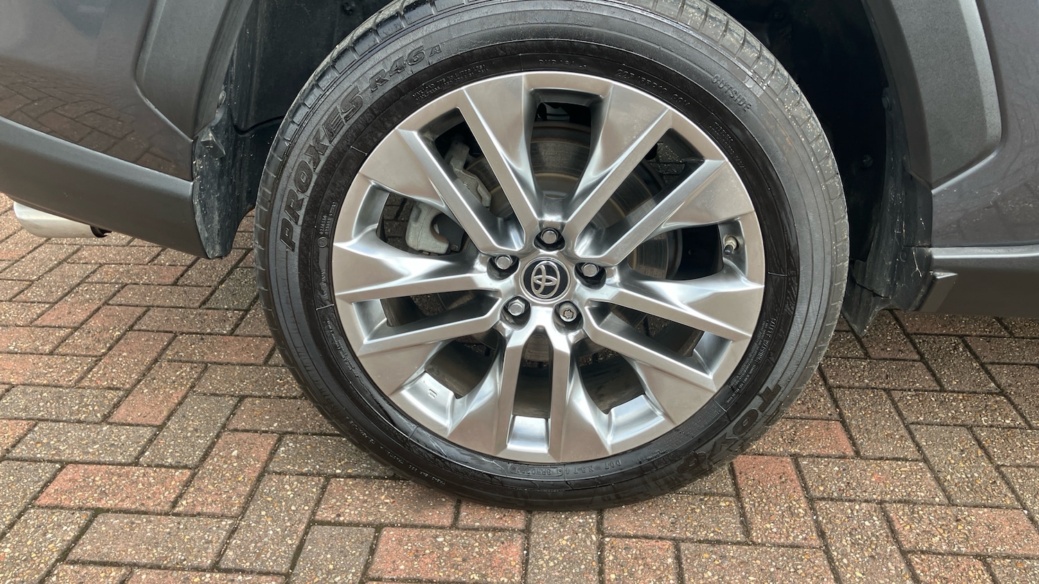 Used Toyota RAV4 2021 for sale - 76430734: Photo 34