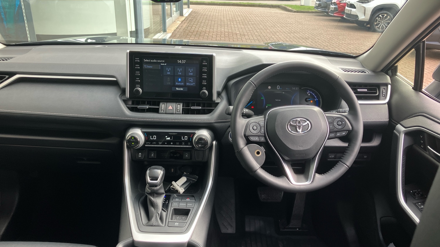 Used Toyota RAV4 2021 for sale - 76430734: Photo 5