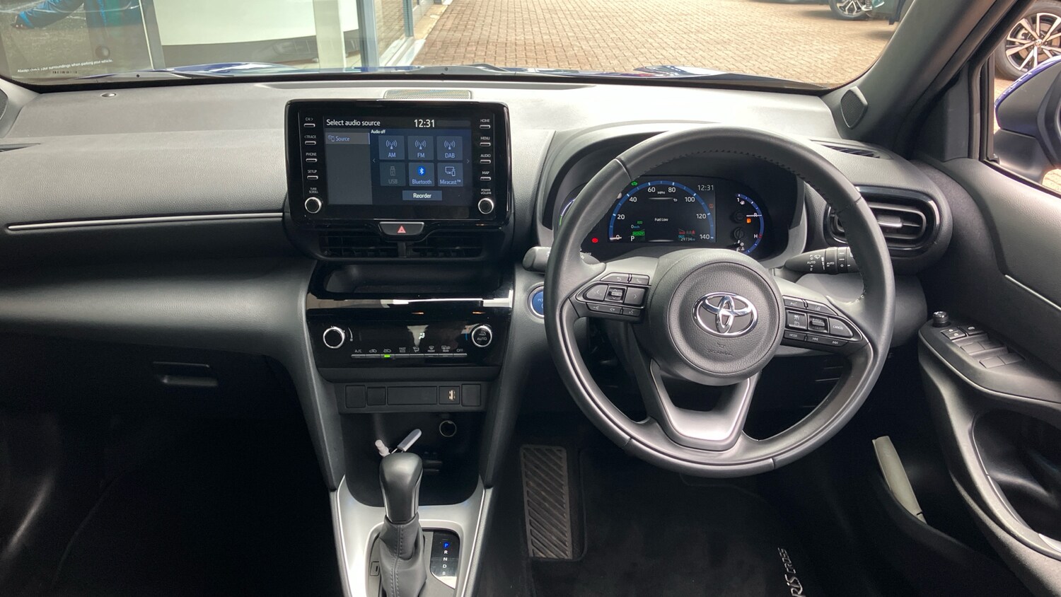 Used Toyota Yaris Cross 2023 for sale - 76035852: Photo 5