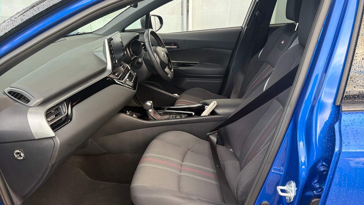 Used Toyota C-HR 2021 for sale - 76894398: Photo 10