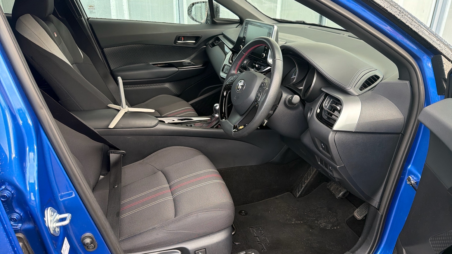 Used Toyota C-HR 2021 for sale - 76894398: Photo 11