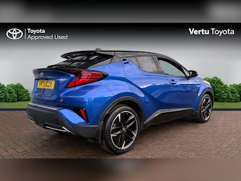 Used Toyota C-HR 2021 for sale - 76894398: Photo