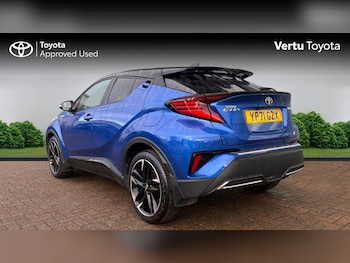 Used Toyota C-HR 2021 for sale - 76894398: Photo