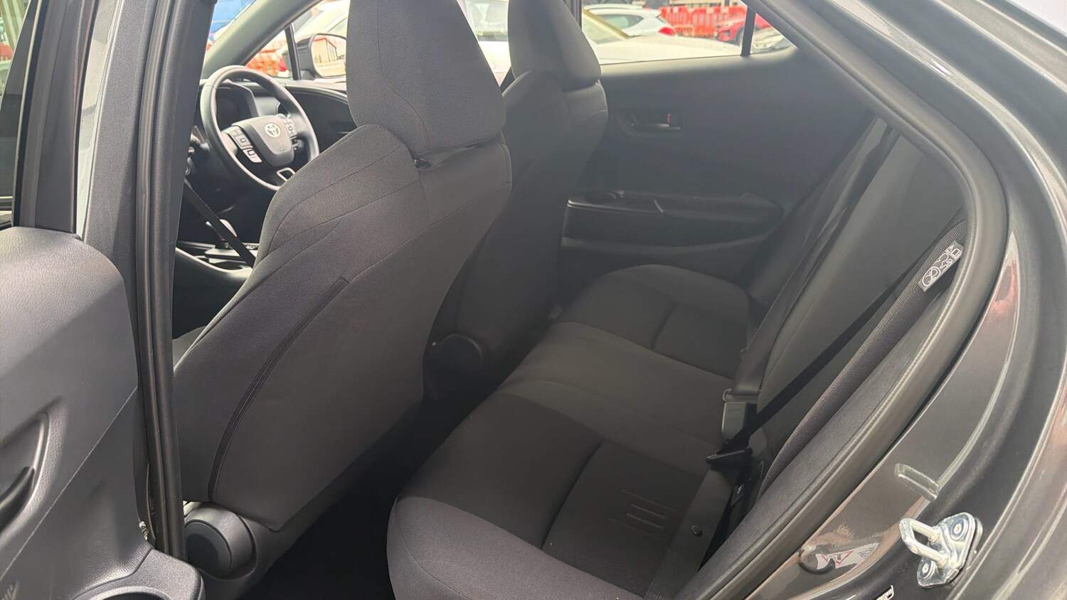 Used Toyota C-HR 2025 for sale - 76461696: Photo 13