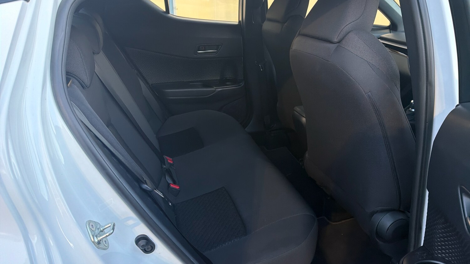 Used Toyota C-HR 2023 for sale - 77160630: Photo 12