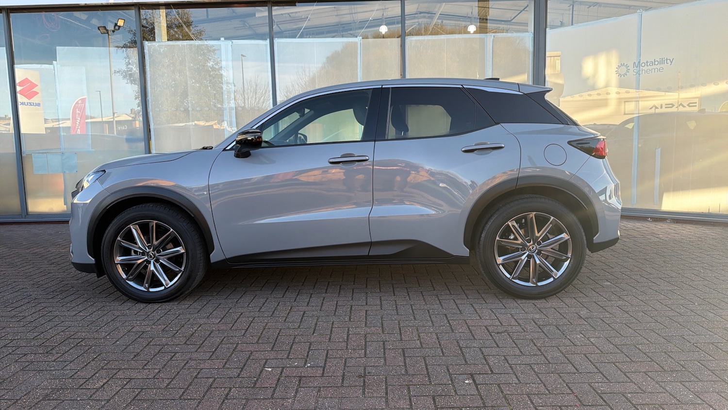 Used Lexus LBX 2024 for sale - 76639598: Photo 17