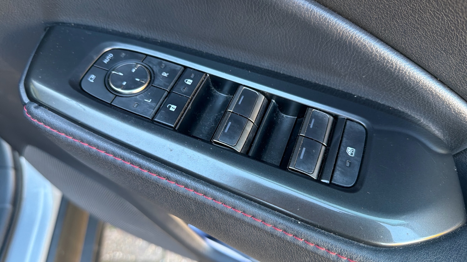 Used Lexus LBX 2024 for sale - 76639598: Photo 26