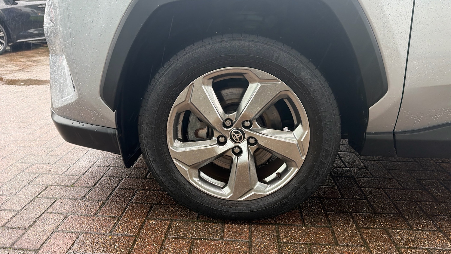 Used Toyota RAV4 2020 for sale - 77310836: Photo 32