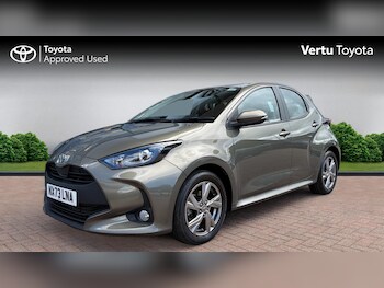 Used Toyota Yaris 2024 for sale - 78939403: Photo