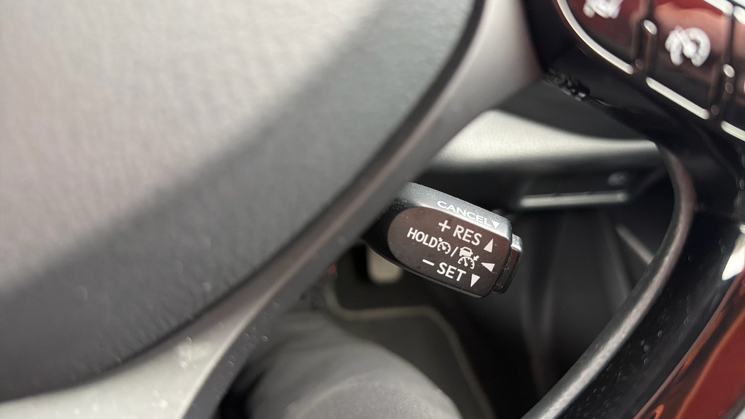 Used Toyota C-HR 2023 for sale - 78107211: Photo 29