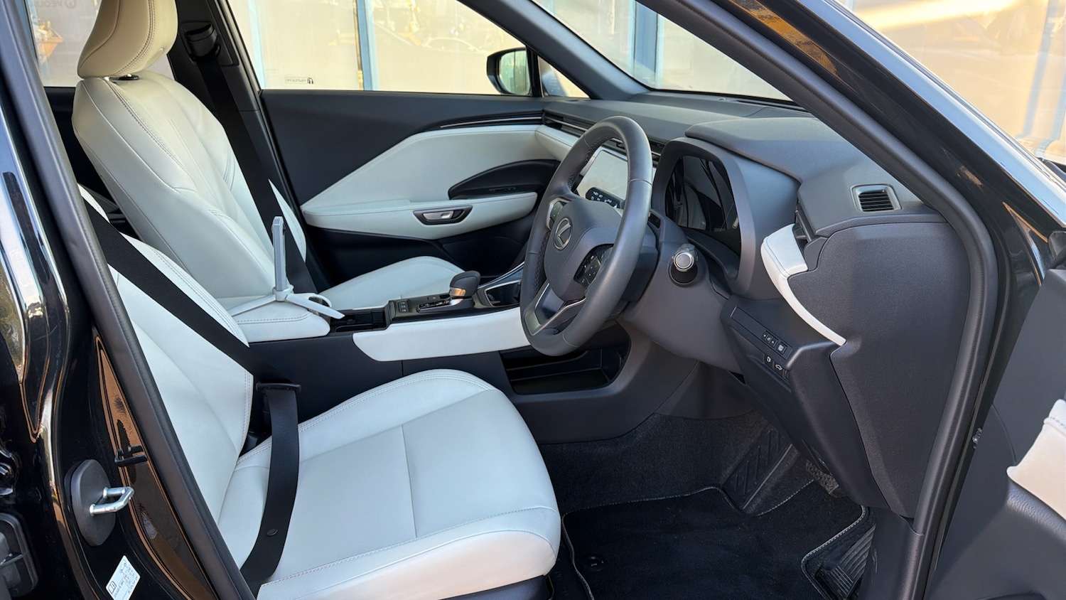 Used Lexus LBX 2025 for sale - 76639586: Photo 11