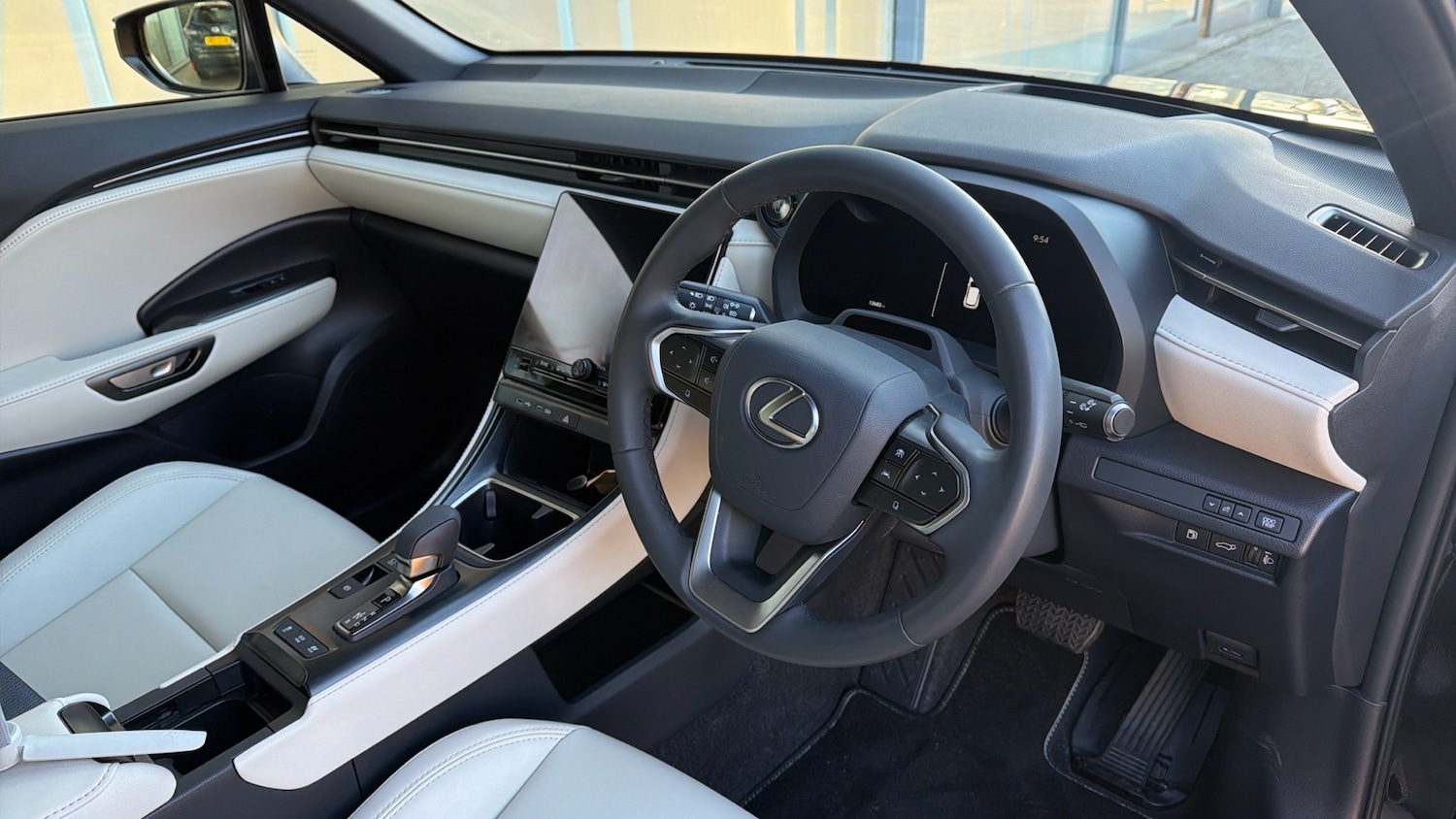 Used Lexus LBX 2025 for sale - 76639586: Photo 25