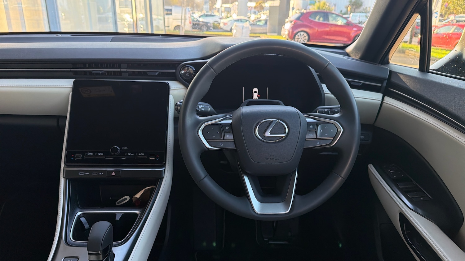 Used Lexus LBX 2025 for sale - 76639586: Photo 8