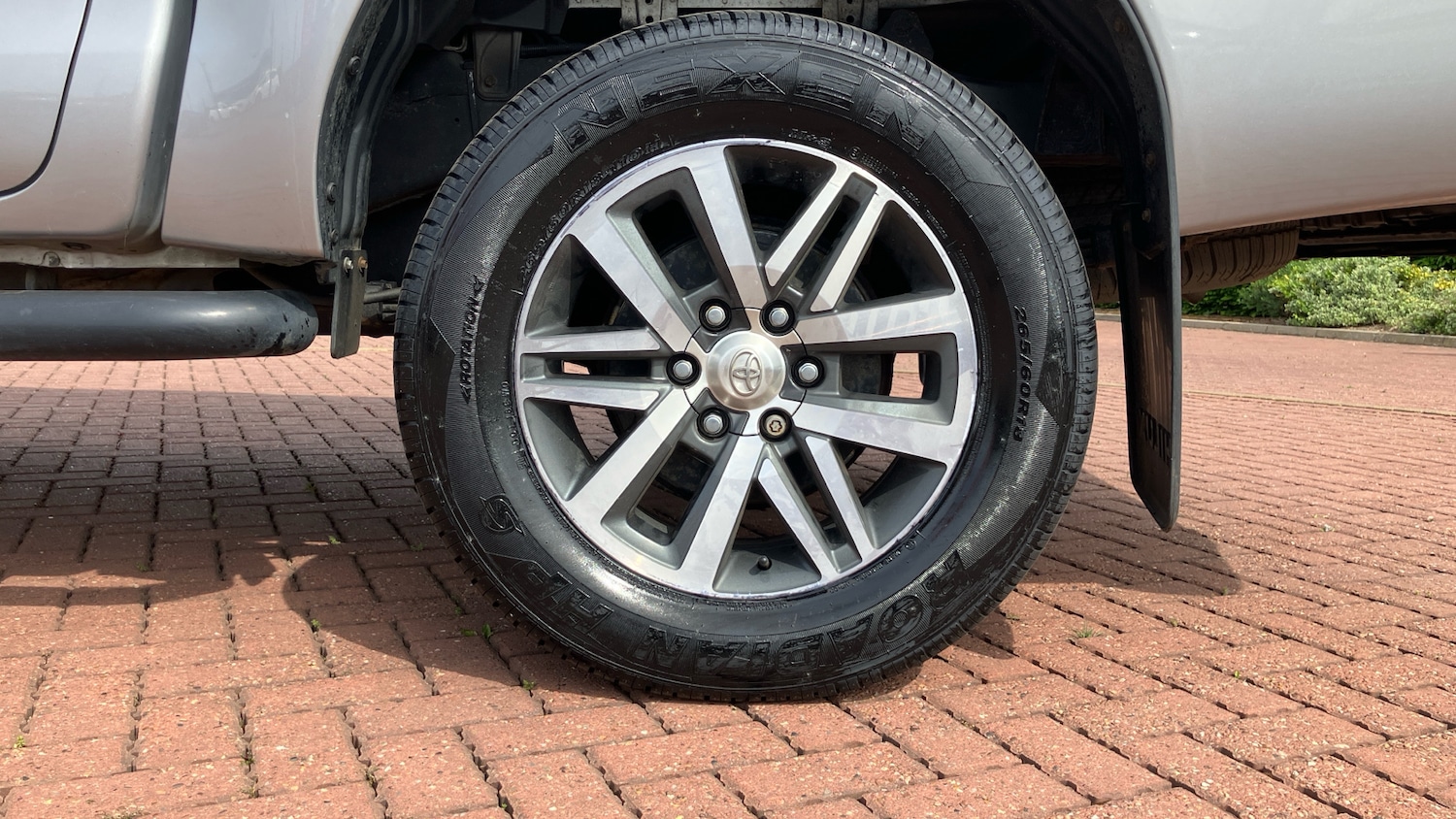 Used Toyota Hilux 2020 for sale - 76490315: Photo 18