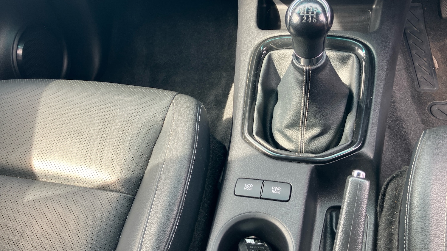 Used Toyota Hilux 2020 for sale - 76490315: Photo 34