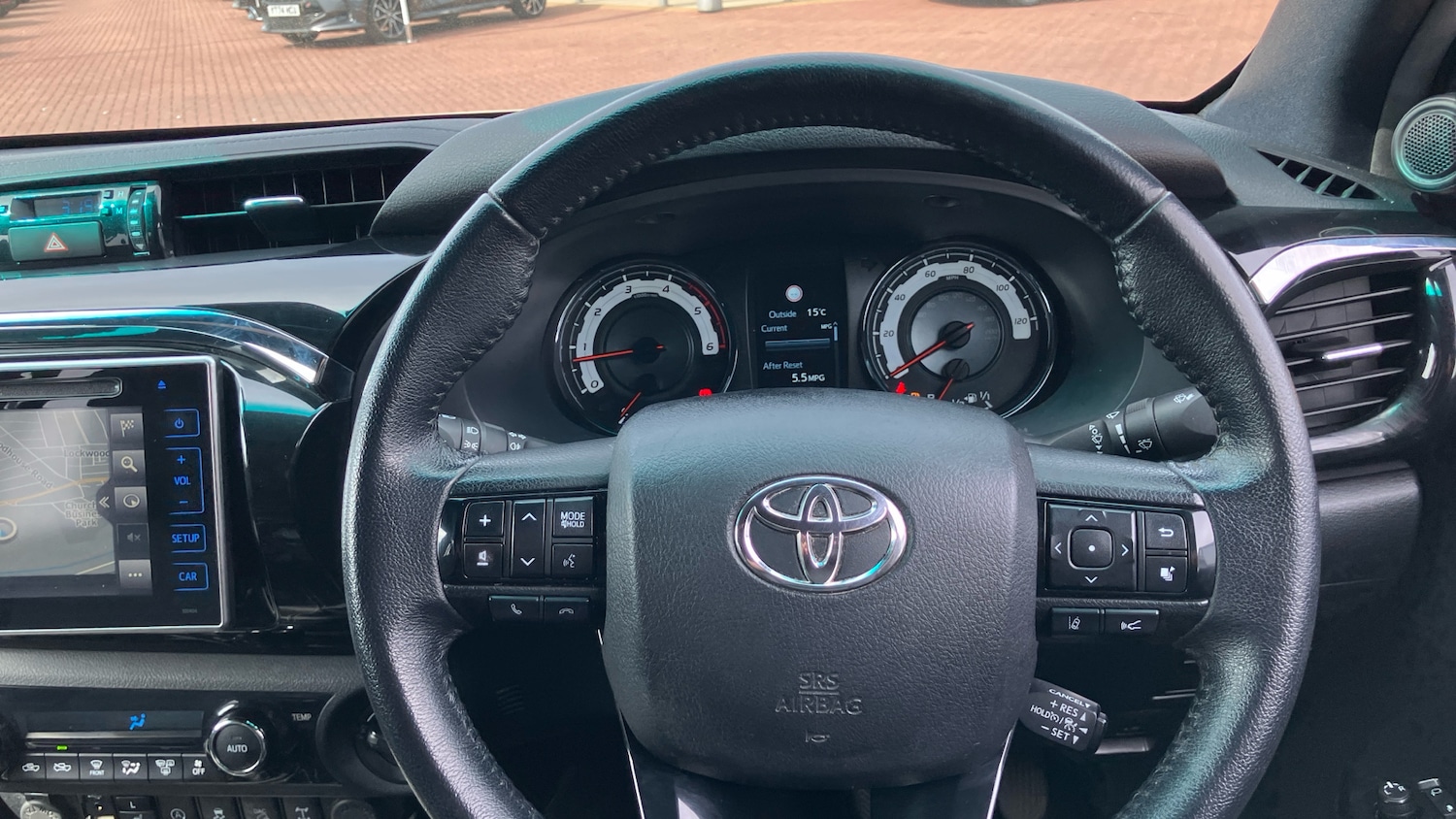 Used Toyota Hilux 2020 for sale - 76490315: Photo 8